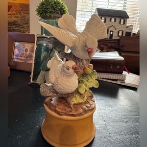 Shafford Bird Music Figurine